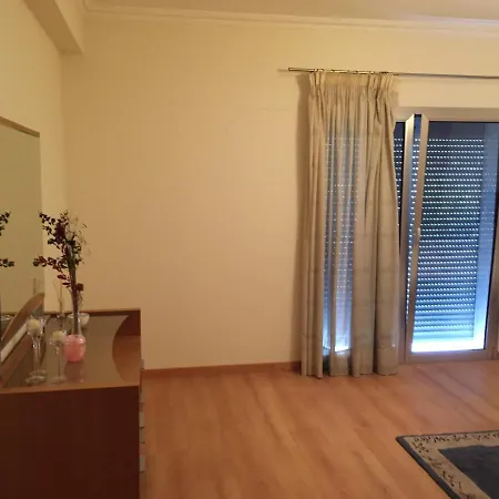 Vivenda Em Pelariga * Pombal (Leiria)